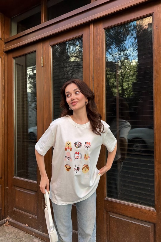 Sevimli  Köpekler  Baskılı Tshirt Beyaz