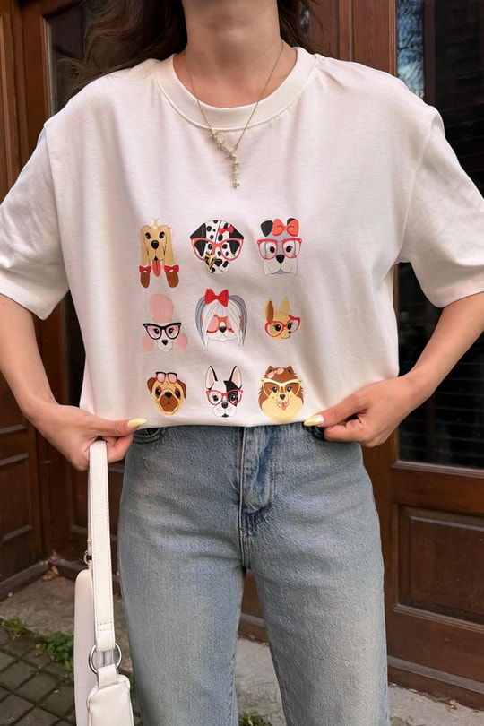 Sevimli  Köpekler  Baskılı Tshirt Beyaz