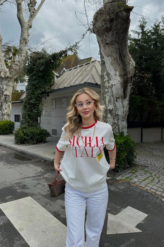 Sıcılıa Biyeli Tshirt Beyaz