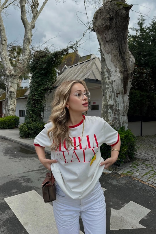 Sıcılıa Biyeli Tshirt Beyaz