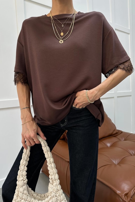 Sırt Genişleyen Dantel Tshirt Kahve