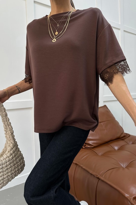 Sırt Genişleyen Dantel Tshirt Kahve