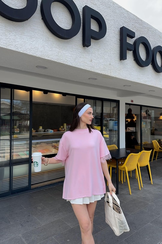 Sırt Genişleyen Dantel Tshirt Pembe