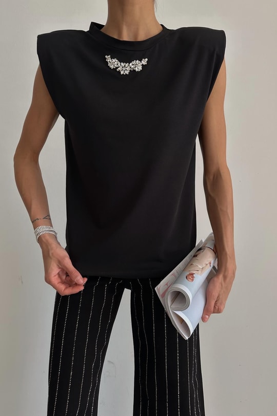 Taş İşleme Vatkalı Tshirt Siyah
