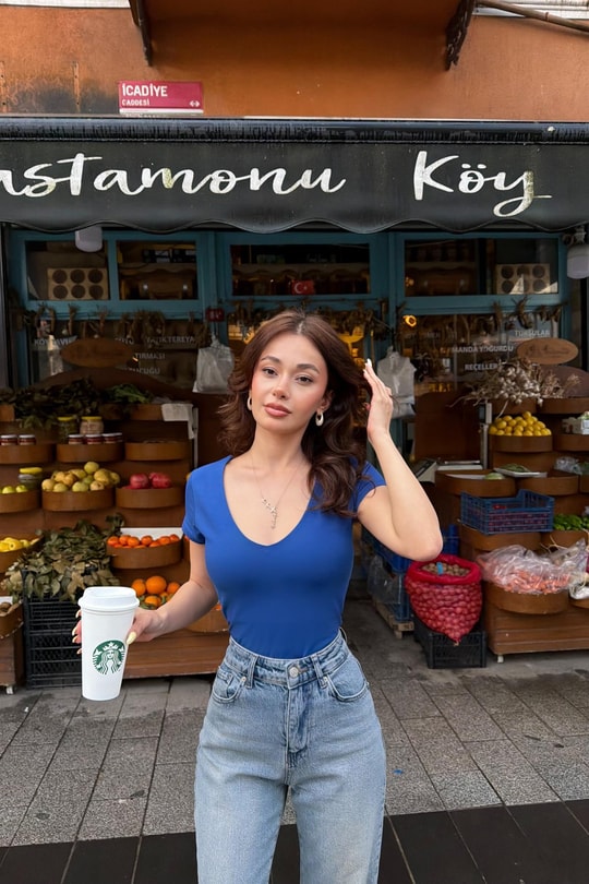 V Yaka Kolsuz Tshirt Saks Mavisi