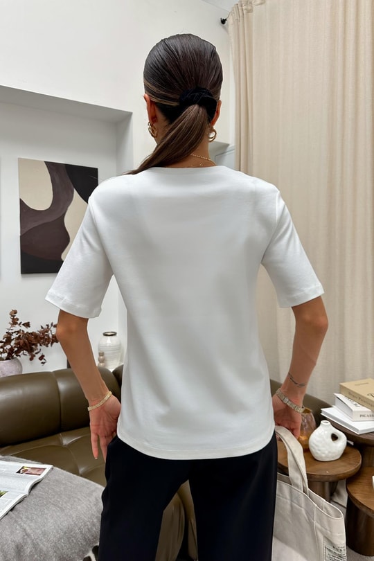 V Yaka Oversize Tshirt Beyaz