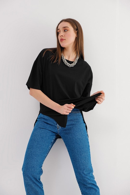Yırtmaçlı Basic Tshirt Siyah