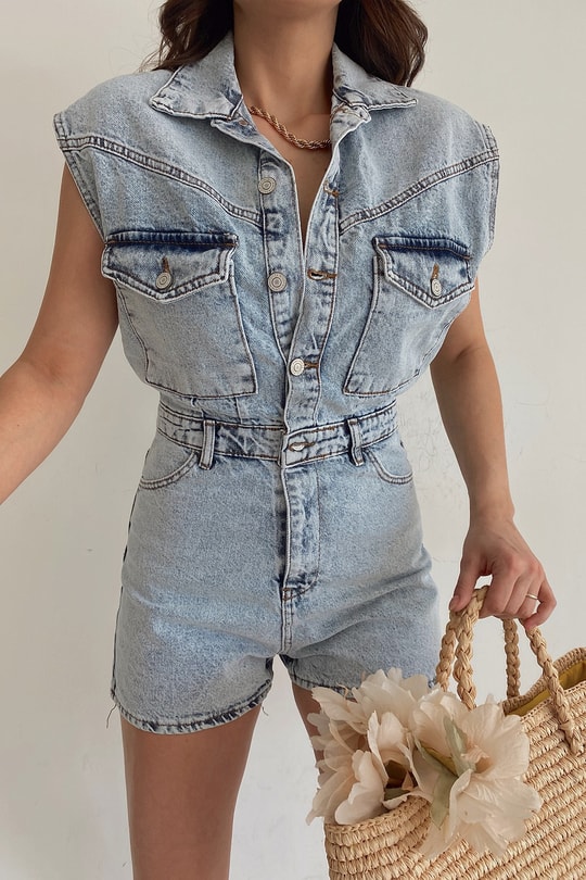 Çok Cepli Mini Denim Tulum Buz Mavi