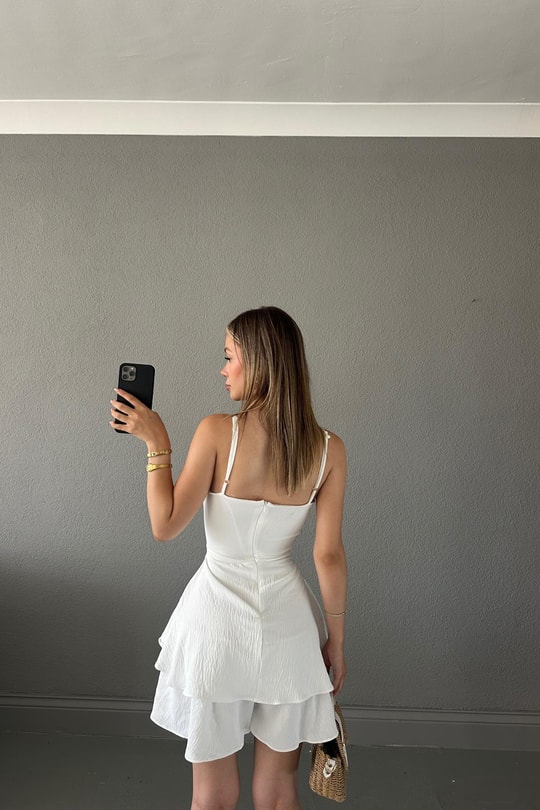 İp Askılı Eteği Volanlı Tulum Beyaz