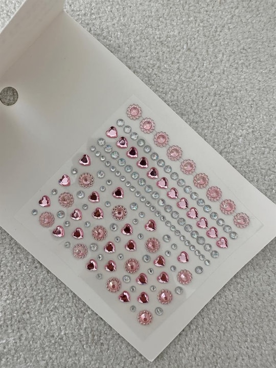 Kalpli Yüz Taşı Pembe