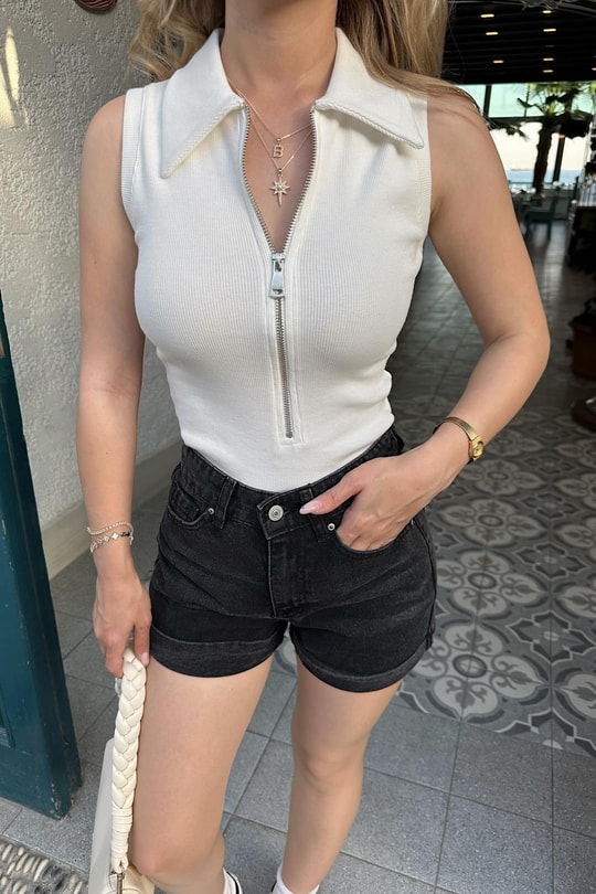 Fermuarlı Polo Yaka Body Ekru