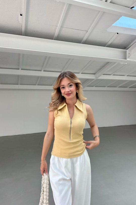Fermuarlı Polo Yaka Body Hardal