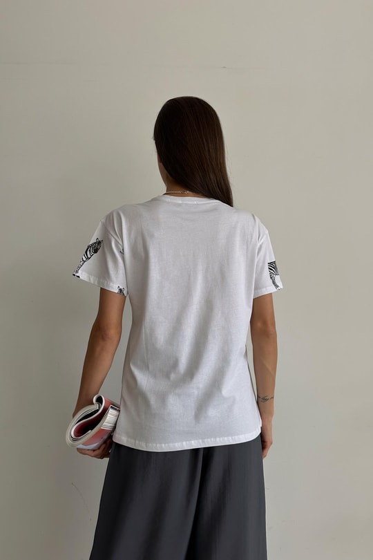 Zebra Desenli Tshirt Beyaz