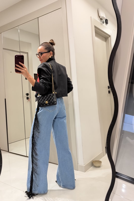 Bowen Yanları Siyah Püskül Detaylı Geniş Paça Jean