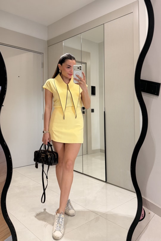 Janelle Sarı Yırtmaç Detay Şort Etek