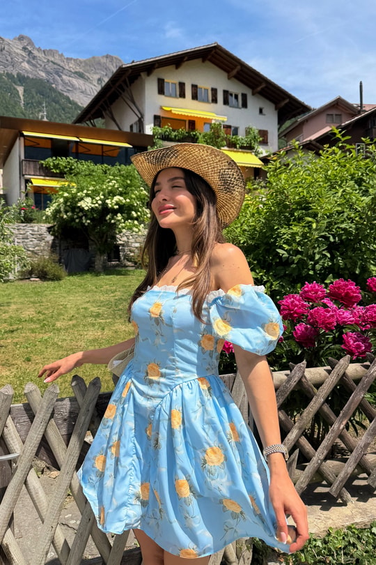 Rabanne Sarı Çiçekli Mavi Mini Elbise