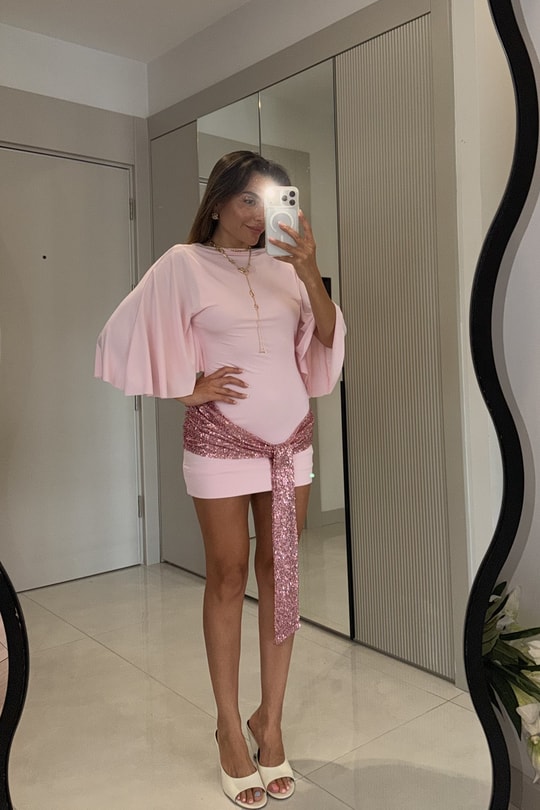 Sequin Pembe Payet Kuşaklı Sırt Dekolteli Elbise