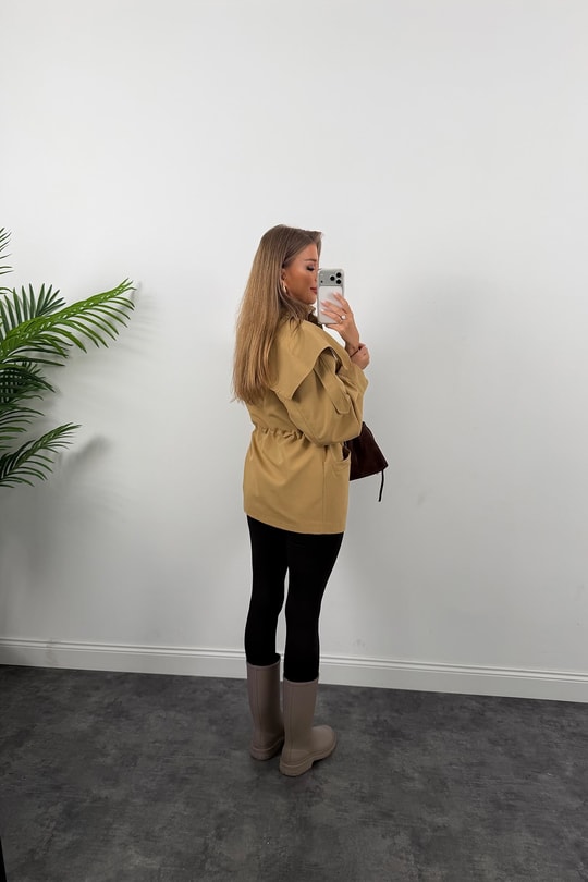 Premium Seri Parka Model Beli Büzgülü Trençkot Camel