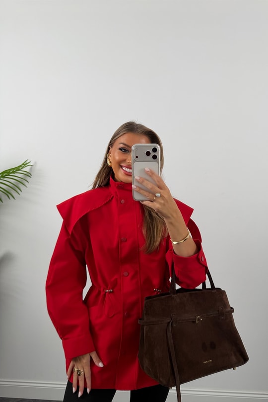 Premium Seri Parka Model Beli Büzgülü Trençkot Kırmızı