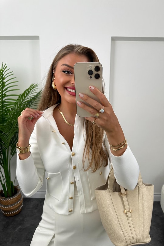 Amor Paris Gold Düğmeli Çelik Triko Hırka Beyaz