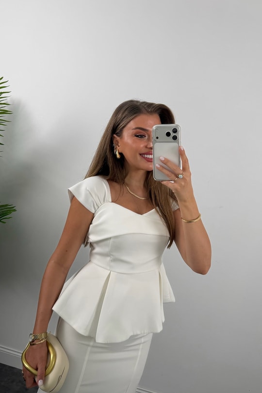Amore Premium Seri Etek Bluz Takım Beyaz