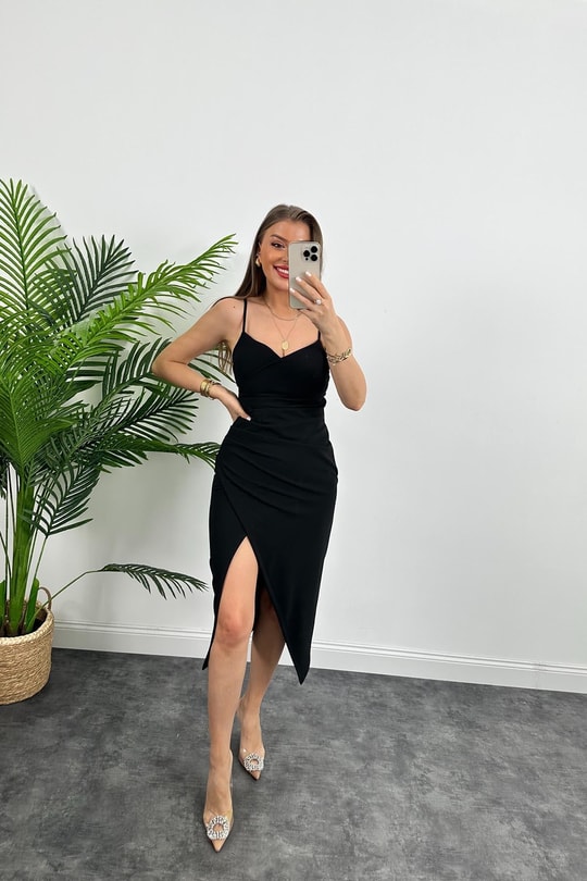 Anvelop Model Likralı İp Askılı Midi Boy Crep Elbise Siyah