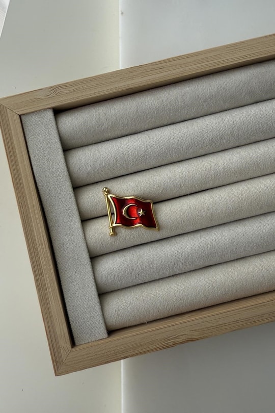 Atatürk Ve Bayrak Broş