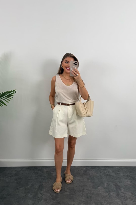 Bebe Marka Likralı Kemerli Şehir Boy Premium Jean Şort Ekru