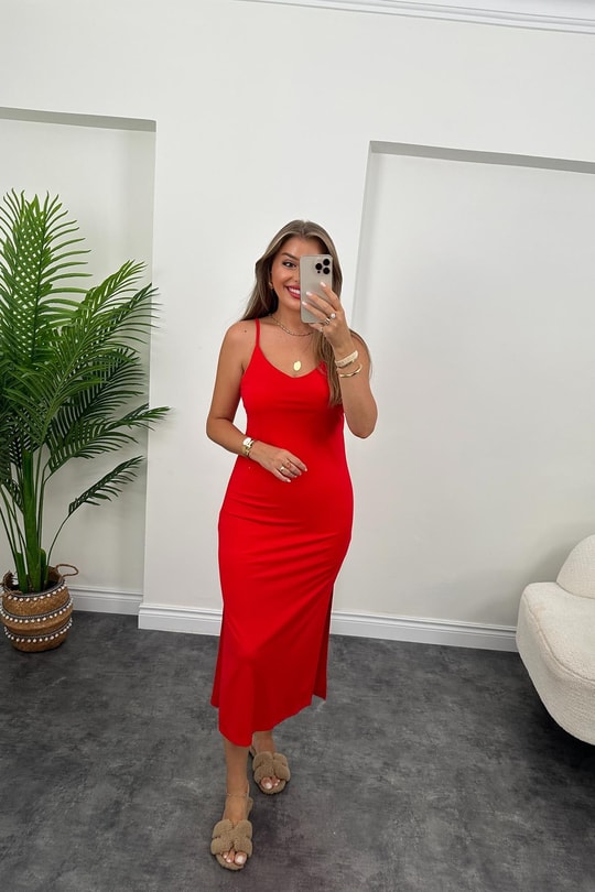 Bebe Marka Lüx Kalite Oysh Kumaş Çift Yırtmaçlı Basic Elbise Kırmızı