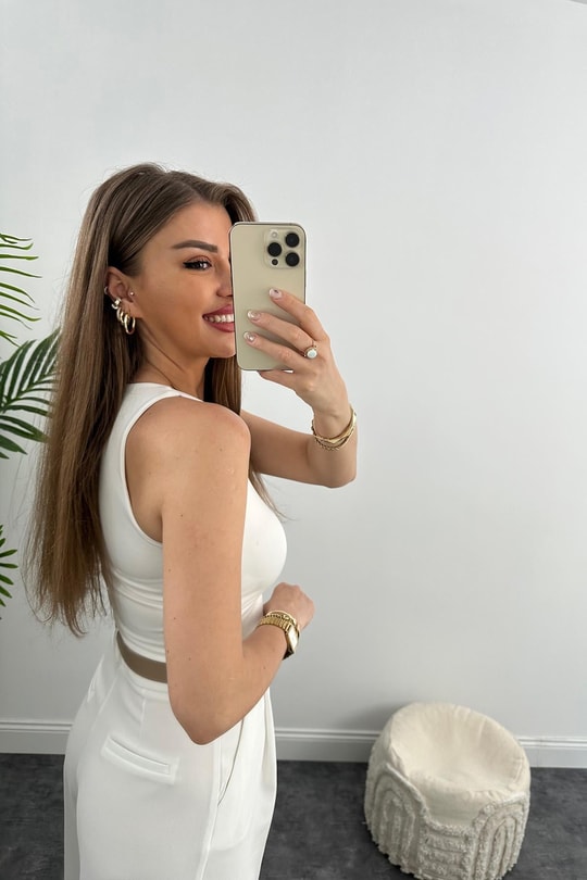 Double Kumaş Likralı Halter Yaka Crop Bluz Beyaz
