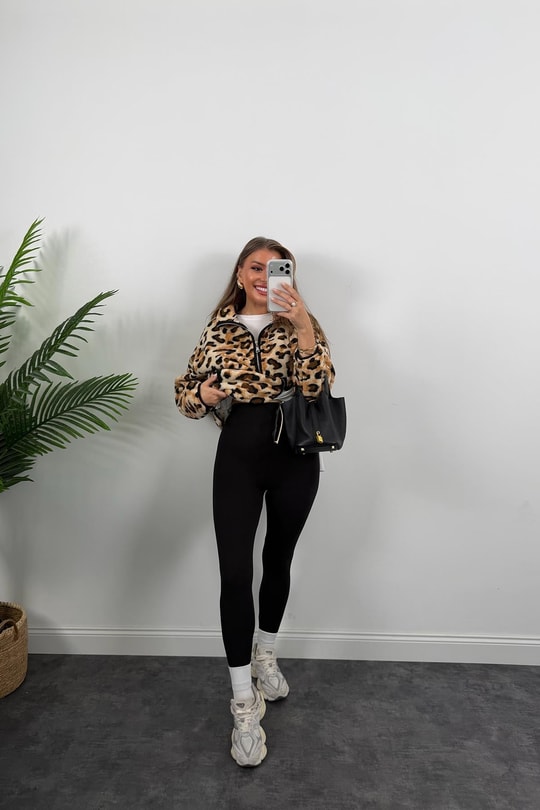 Fermuarlı Yumoş Leopar Ceket