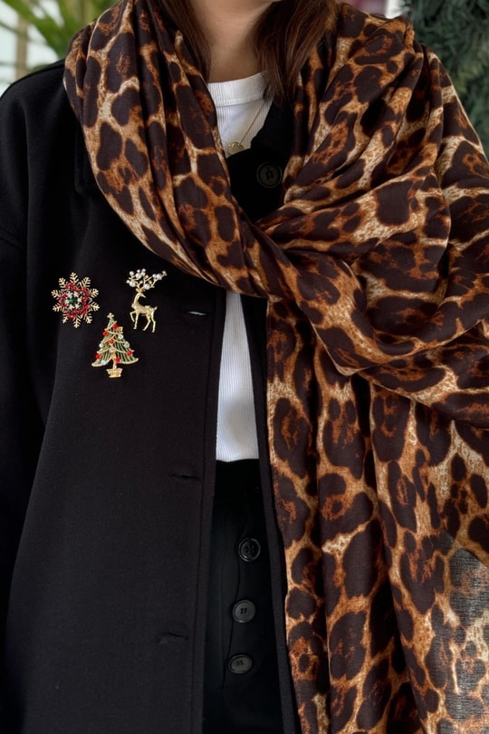 Leopar Desenli Şal