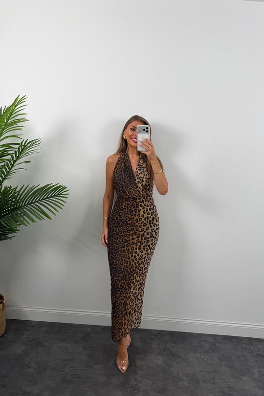 Likralı Degaje Yaka Leopar Tül Elbise 