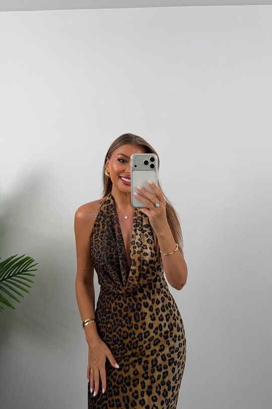 Likralı Degaje Yaka Leopar Tül Elbise 