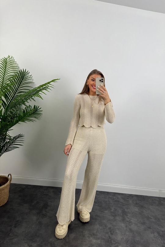 Lüx Kalite Astarlı Ajurlu Naturel Örme Takım