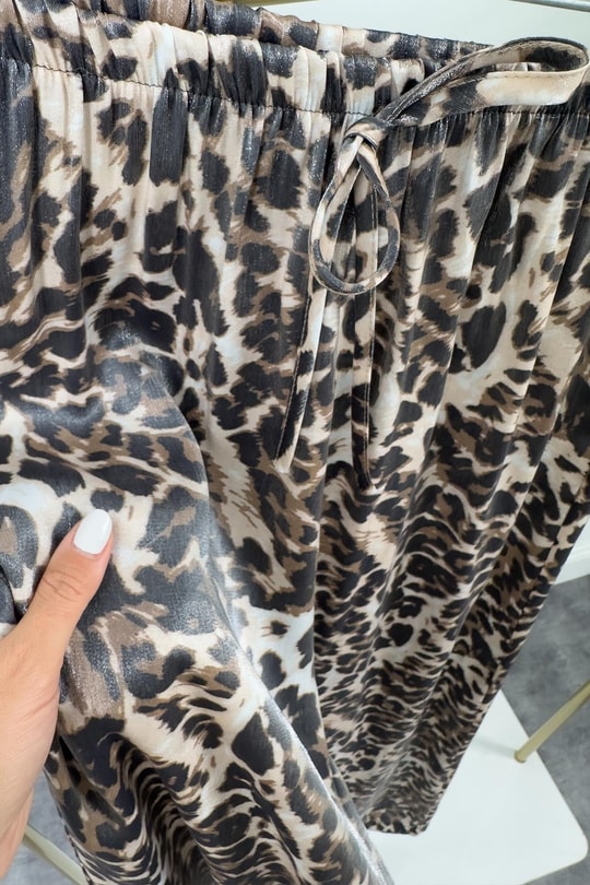 Lüx Kalite Soluk Efekt Parlak Kumaş Leopar Print Saten Palazzo