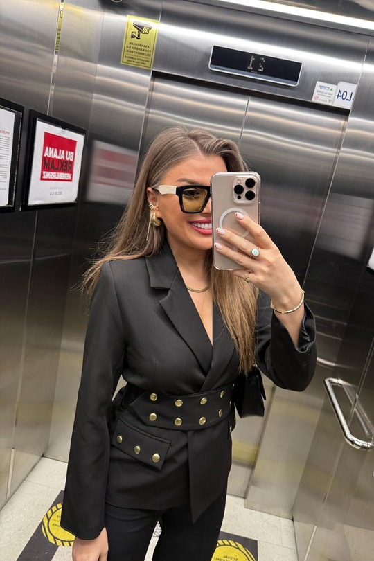 Marka Model Kemeri Zımbalı Tasarım Blazer Ceket Siyah