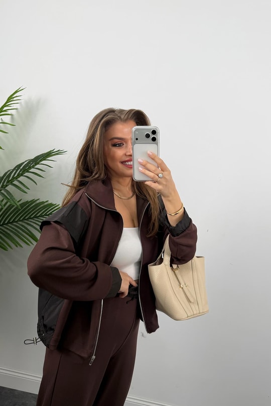 Marka Model Paraşüt Detaylı Oysh Kumaş Takım Acı Kahve