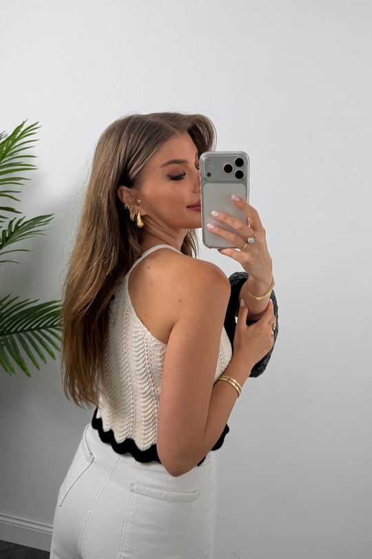 Massi Model Ajurlu Örme Bluz
