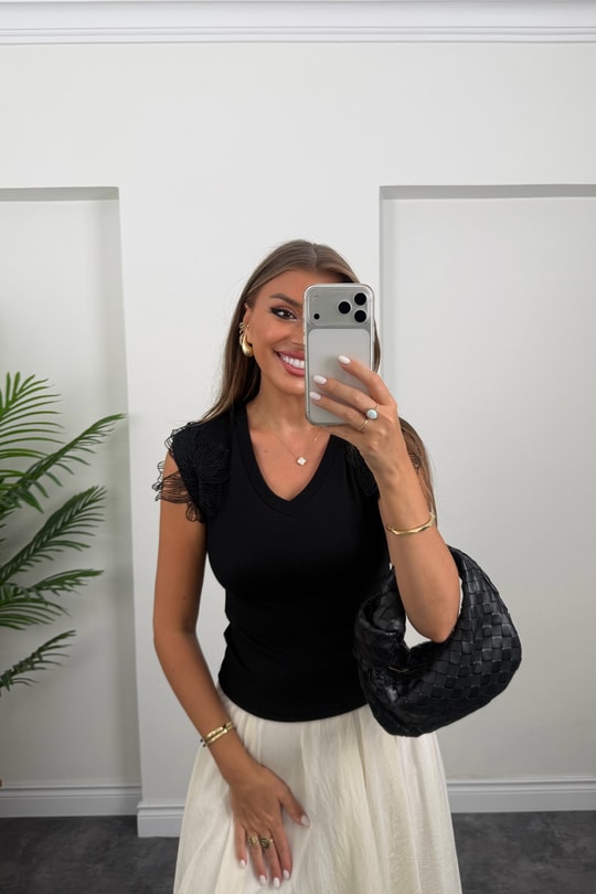 Omuzu Dantelli Oyhs Kumaş Likralı Body Siyah