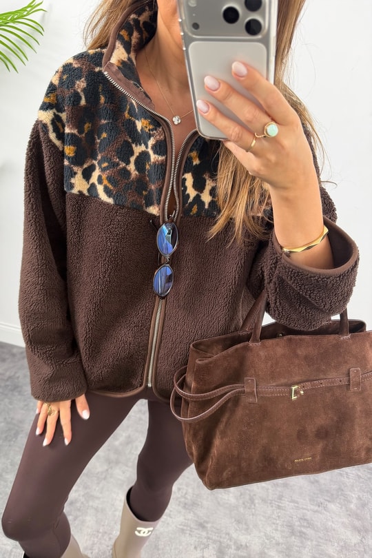 Oysh Model Polar Ceket Kahve Omuzları Leopar