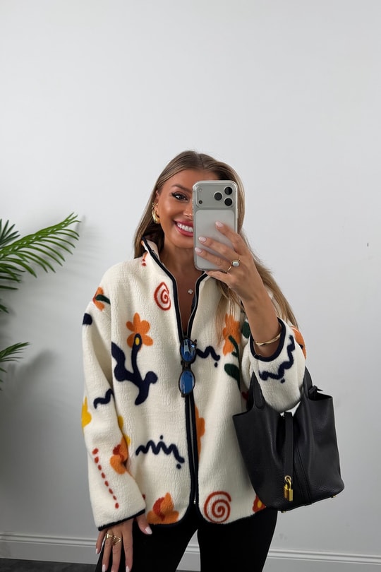 Oysh Model Polar Ceket Krem Renkli Çiçekli