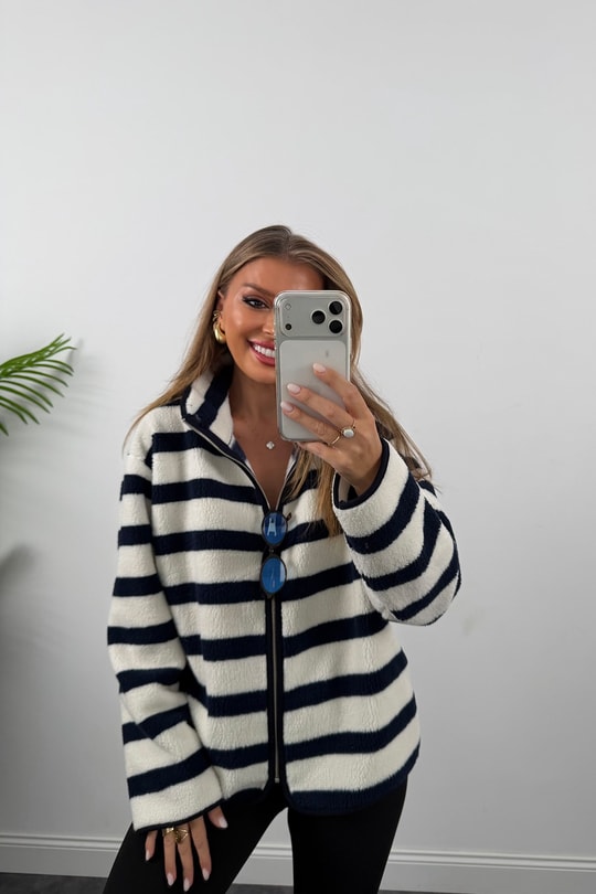Oysh Model Polar Ceket Lacivert Çizgili