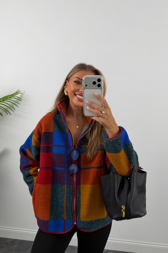 Oysh Model Polar Ceket Renkli Ekoseli