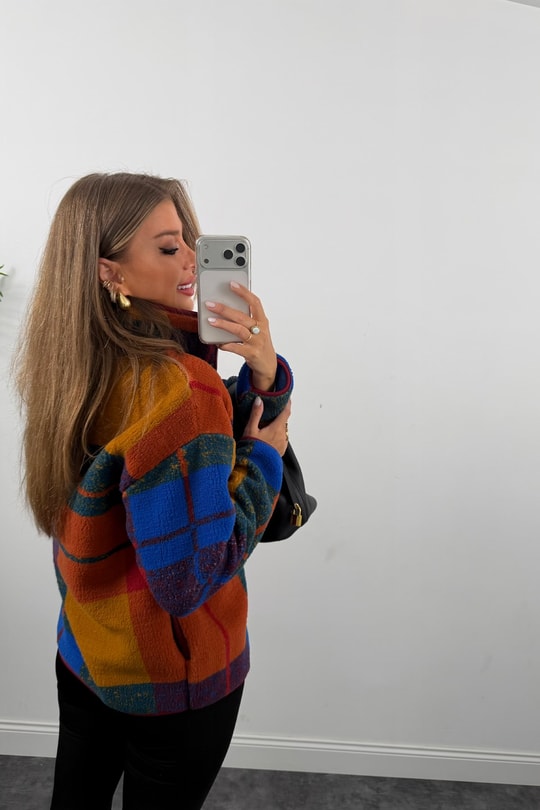Oysh Model Polar Ceket Renkli Ekoseli