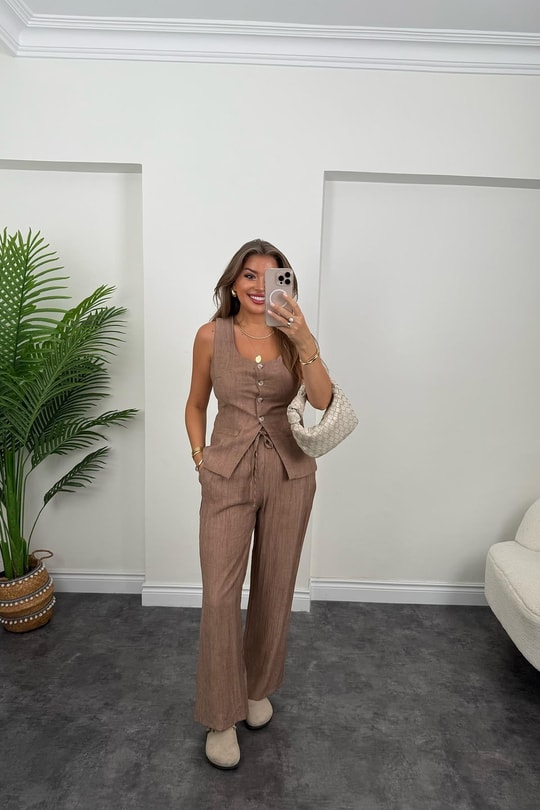 Pinterest Model Tiril Palazzo Yelek Takım Kahverengi