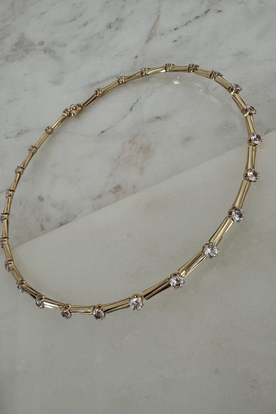 Pirinç Kaplama Taş Detaylı Choker Kolye