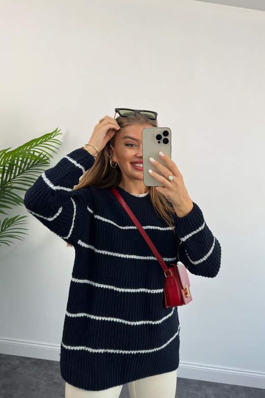 Poema Premium Kesik Paça Boyfit Jean Ekru
