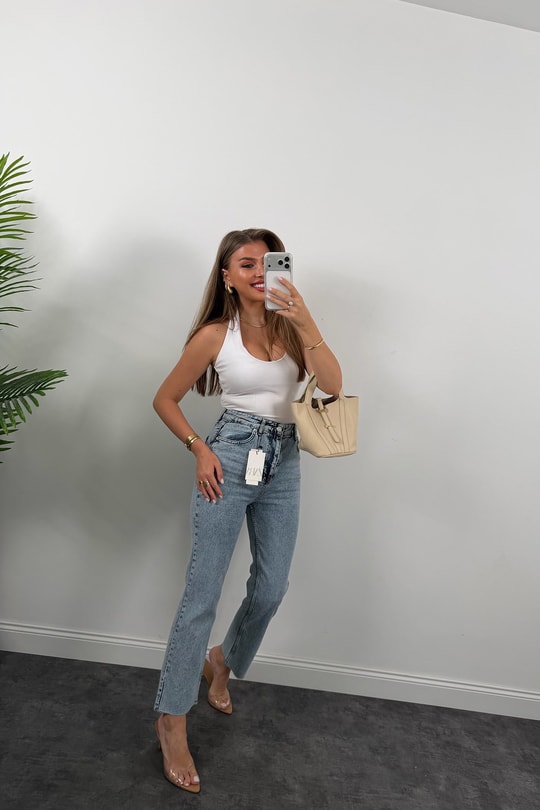 Premium Kalite Paçası Kesik Toparlayıcı Boyfit Jean 520 Mavi  1001