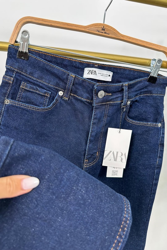 Premium Kalite Paçası Kesik Toparlayıcı Boyfit Jean Lacivert  